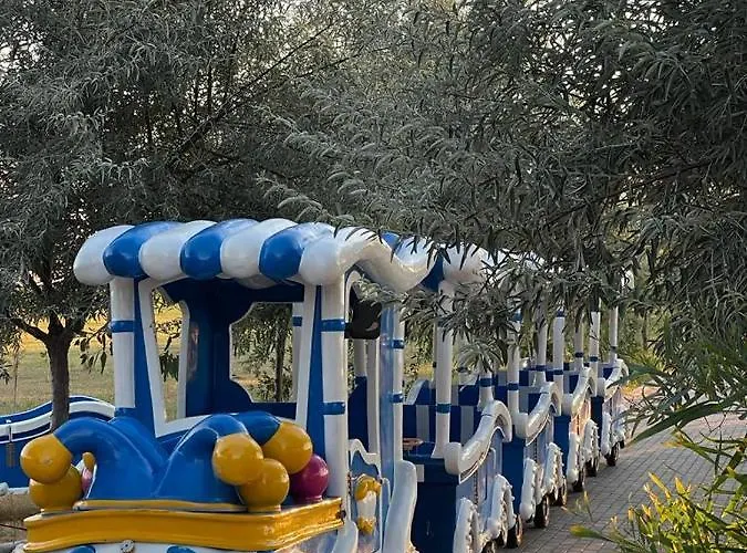 Divjaka Resort Resort *