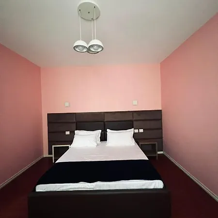 Rezort Divjaka Resort *