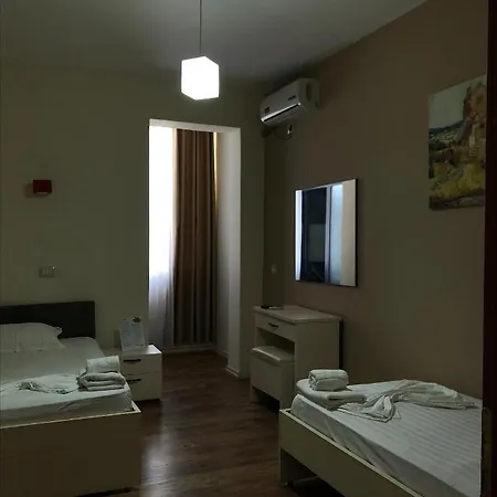 Divjaka Resort *