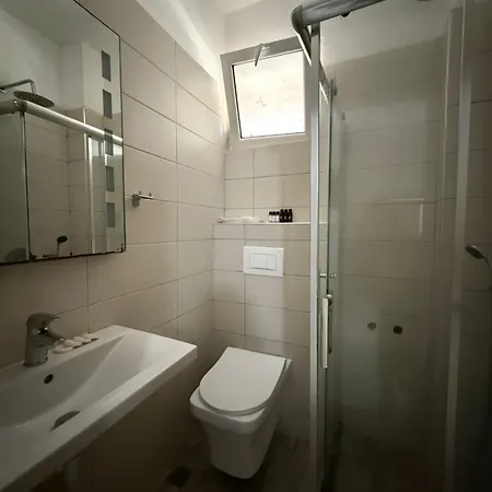 Divjaka Resort * Дивьяка